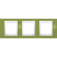 Рамка трехместная Unica Plus. Цвет Фисташковый MGU6.006.566