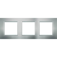 Рамка трехместная Unica Quadro. Цвет Серебристый MGU6.706.55